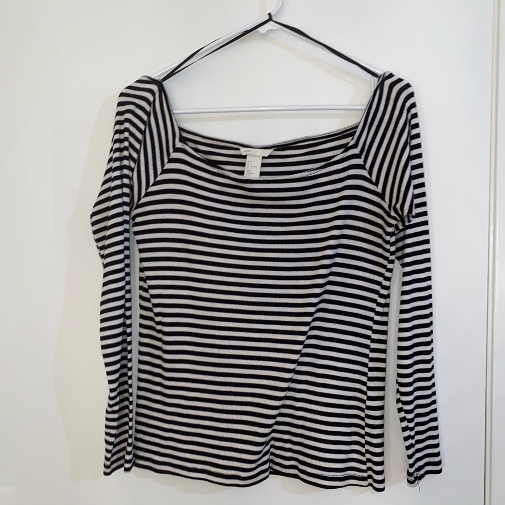 Off shoulder striped shirt